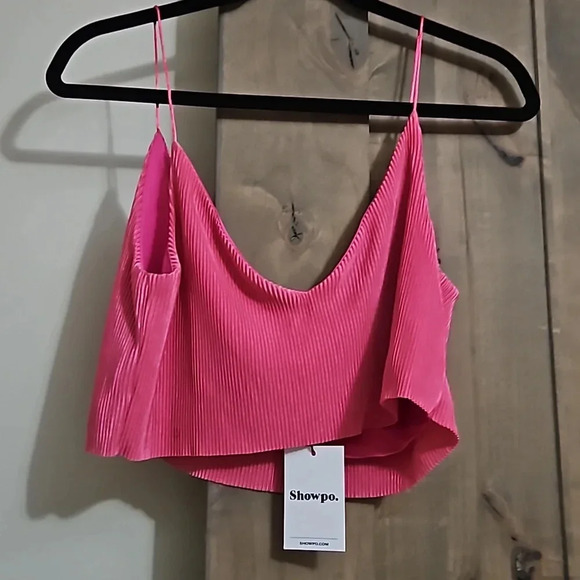 Showpo ELOWEN PLISSE CROP Top Pink Size US 8 NWT - Picture 9 of 9
